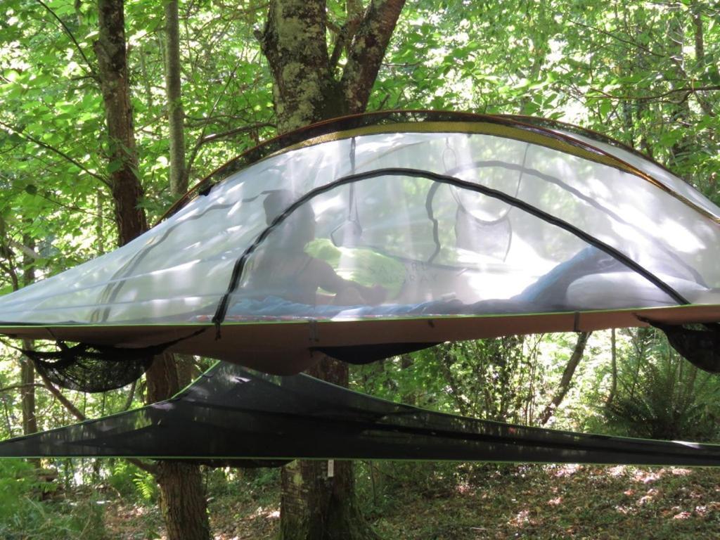 Tente Suspendue Au Coeur De La Foret Sainte-Croix-Volvestre Exteriér fotografie