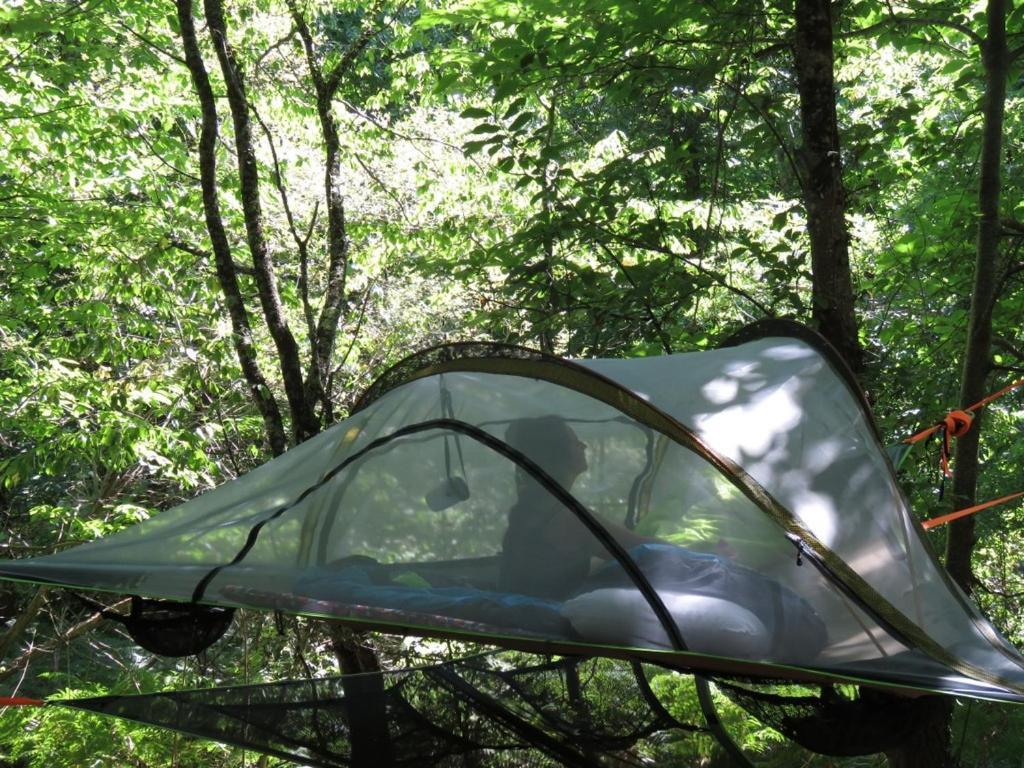Tente Suspendue Au Coeur De La Foret Sainte-Croix-Volvestre Exteriér fotografie